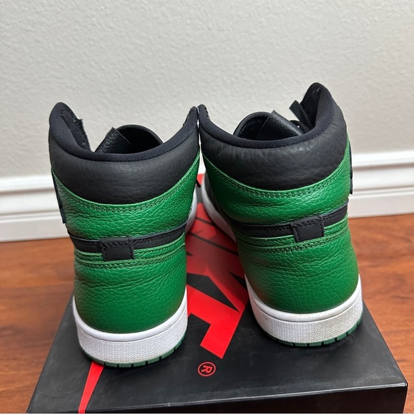 Air Jordan 1 High Pine Green Size 10.5 - Picture 2 of 9